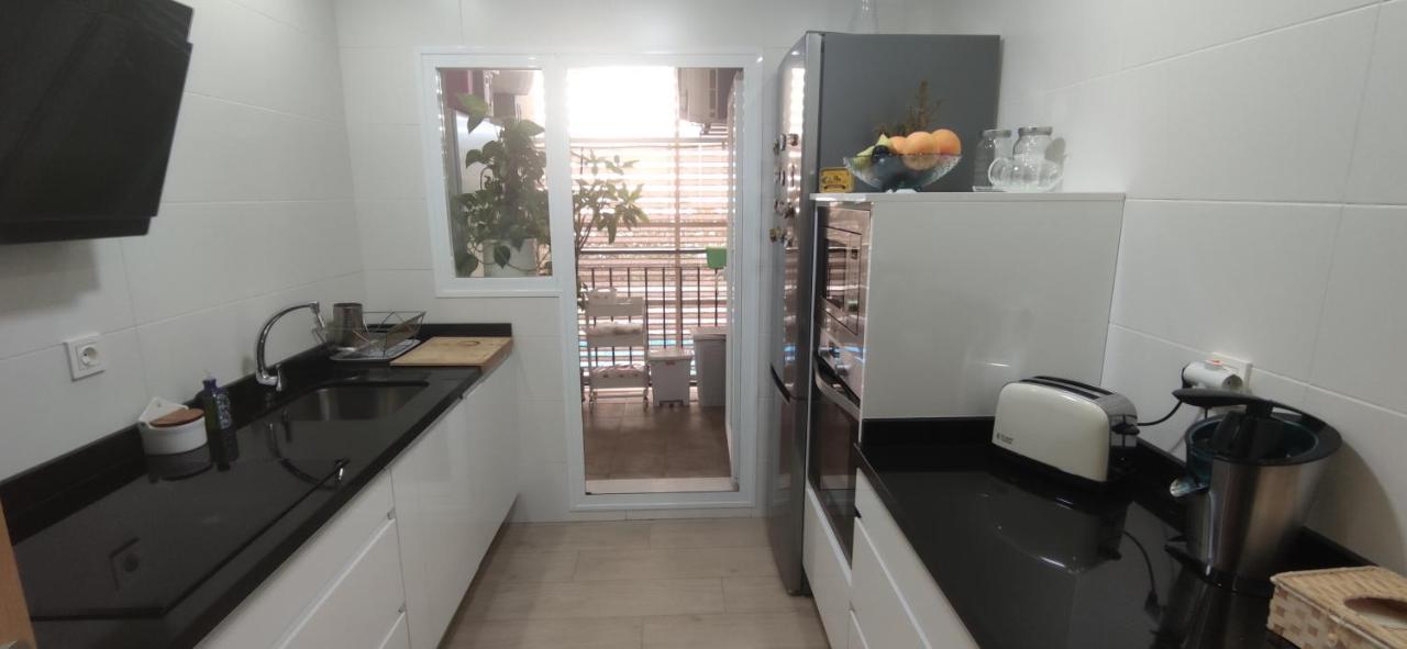 Se Alquila Habitacion Muy Luminosa Con Bano Privado En Apartamento Compartido Rincón de la Victoria Zewnętrze zdjęcie